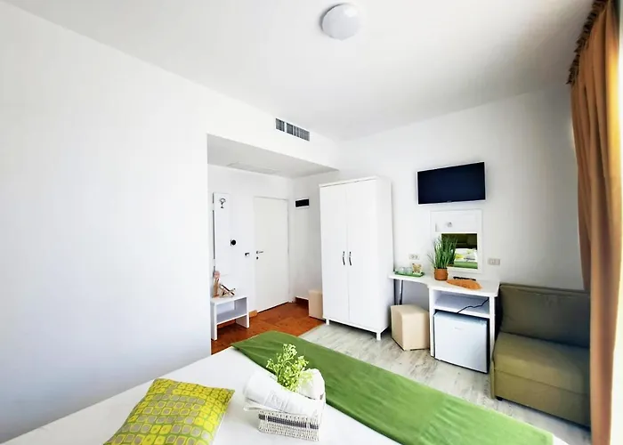 Thassos Sea View Pe Plaja Belona Pensjonat 4*